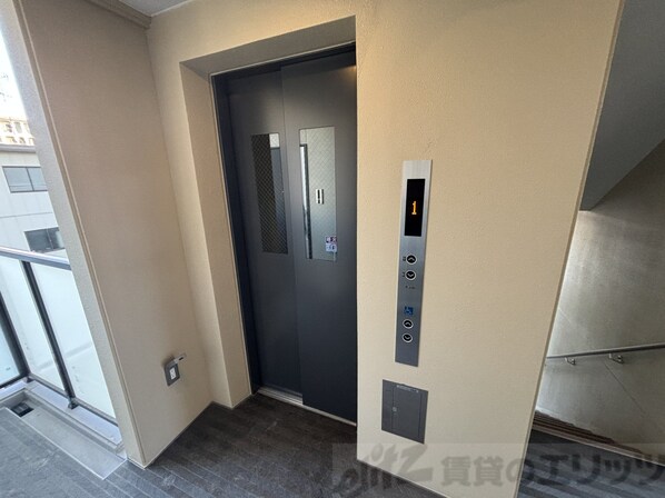 クレストコート江坂垂水町の物件内観写真